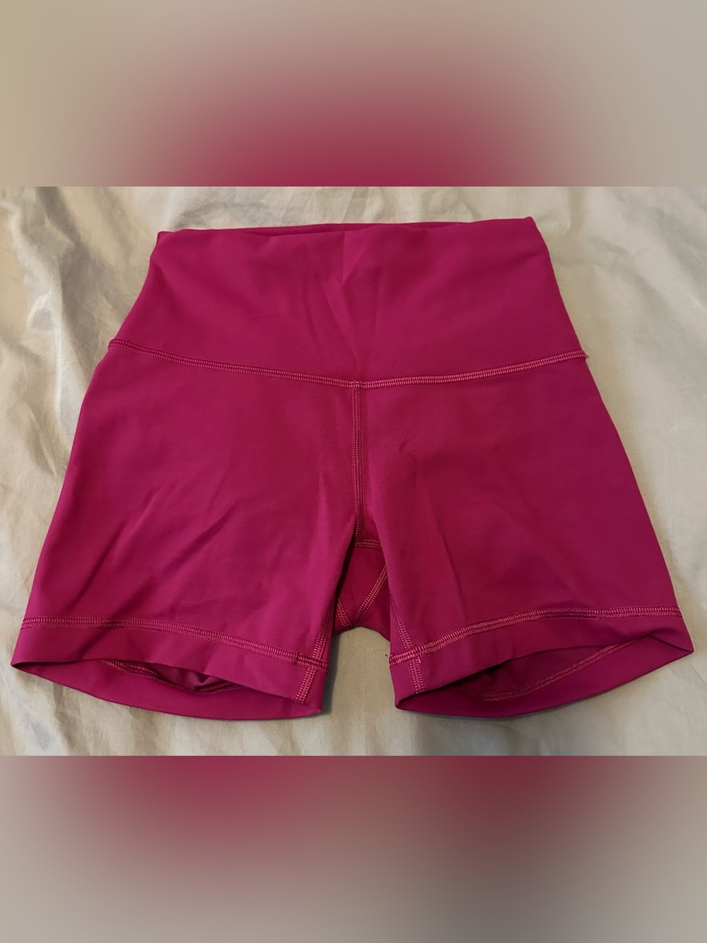 Lululemon Wunder Train High Rise Biker Shorts 4” inch size 4, magenta purple
